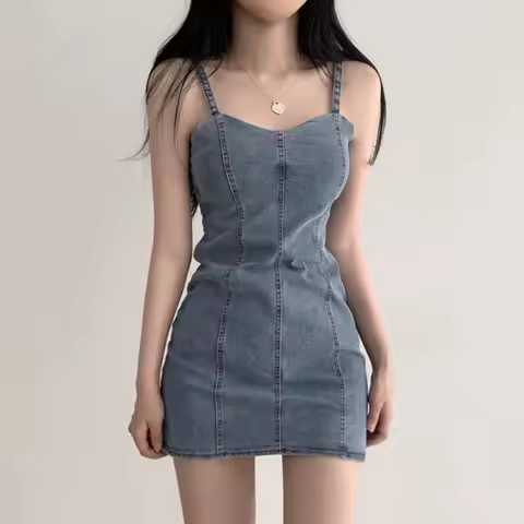 *   **매력적인 데님 원피스 코디 추천**